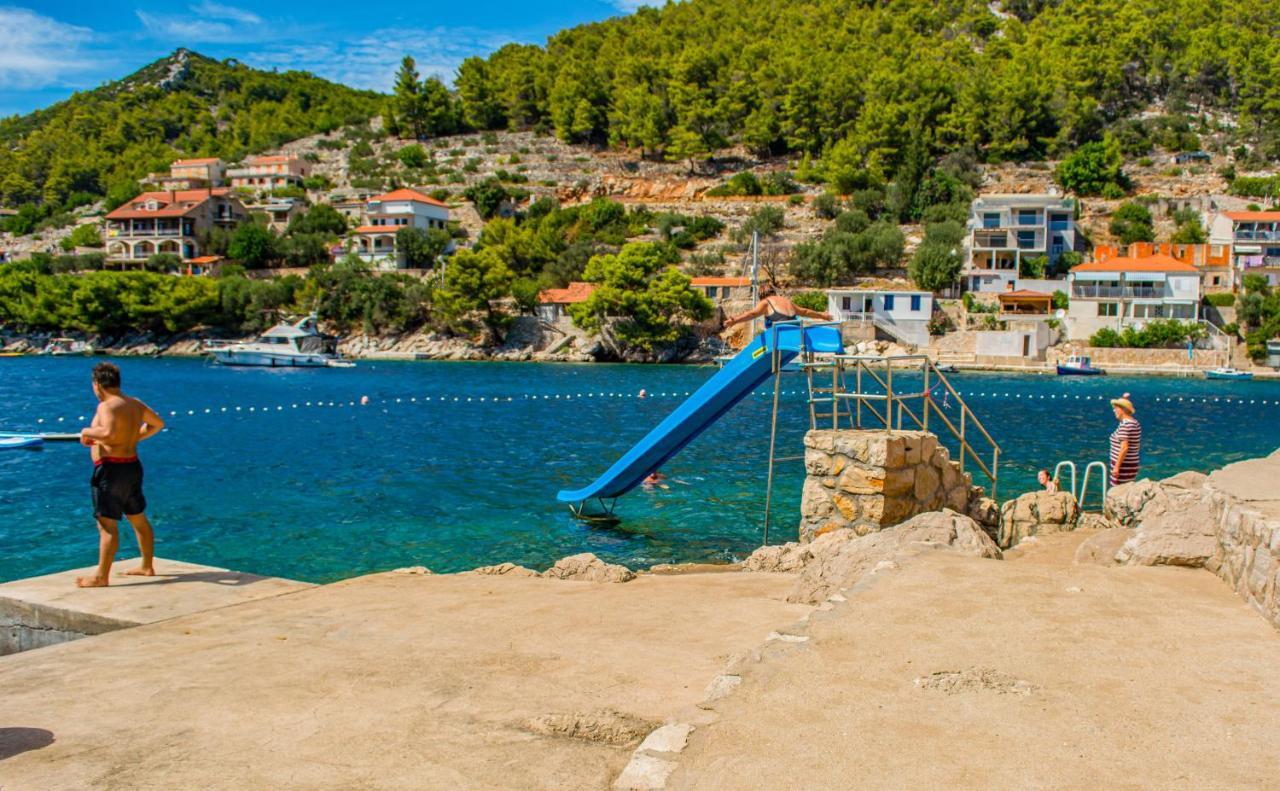 Stone House Dioniz Villa Brnistrova Exterior photo